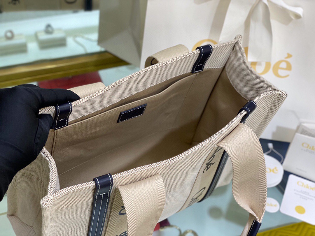 chleo Woody tote bag Medium Size - Bag - Gorchic - $125.99