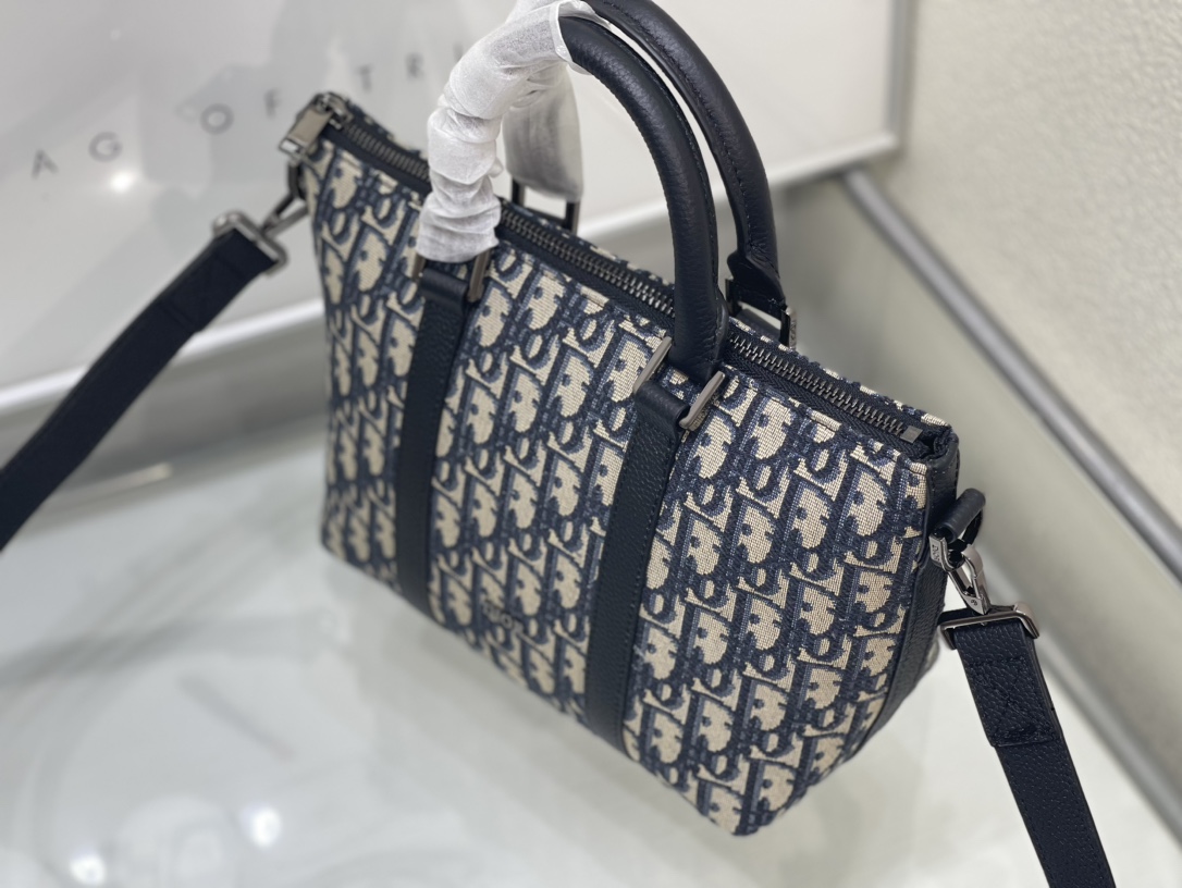 D Inspired Weekender 25 Handbag - Old Flower White Bag - Gorchic - $167.99