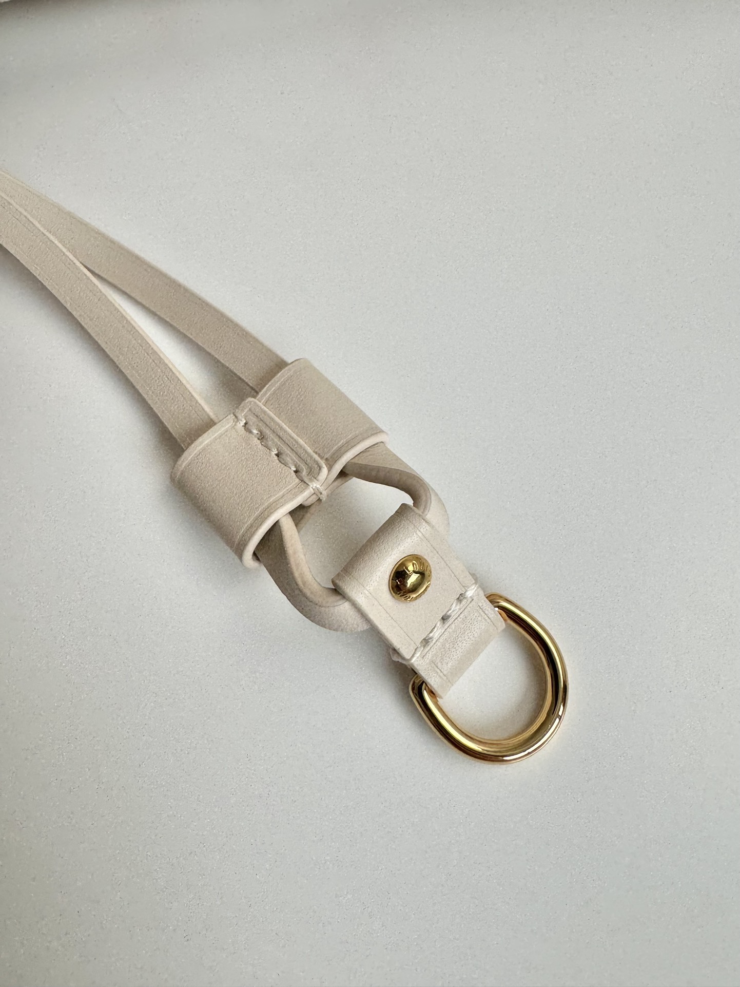 Designer Monogram Neverfull Gradient Red MM Shopper Bag - Gorchic - $124.99