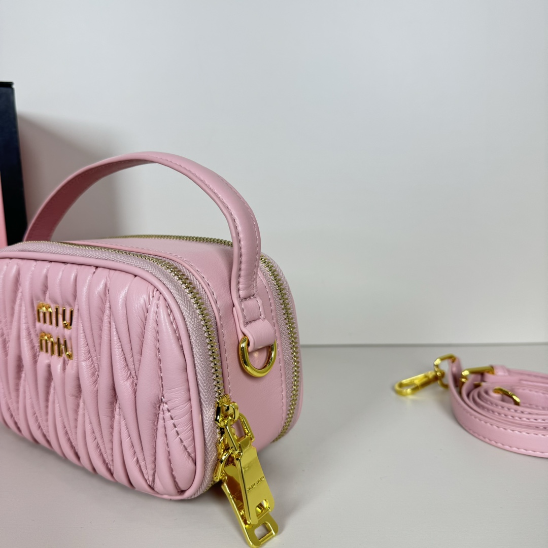 MU Logo Patch Zipped Clutch Bag - Gorchic - $100.99