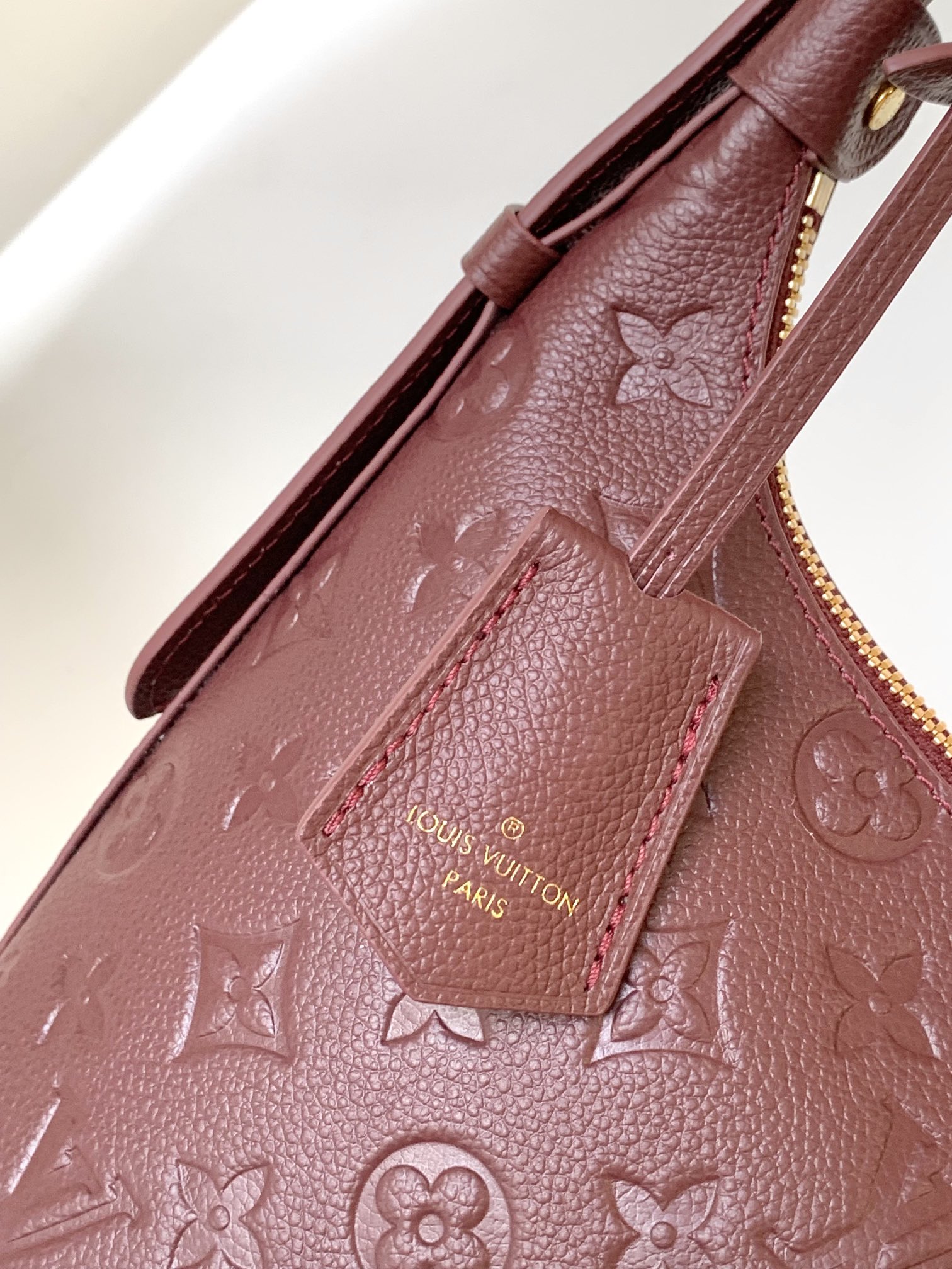 Designer Monogram Empreinte Monogram Sac Sport NM Wine Bag - Gorchic - $128.99