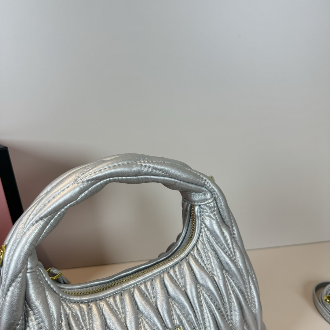 MU Wander matelassé nappa leather hobo bag handbag - Bag - Gorchic - $114.99