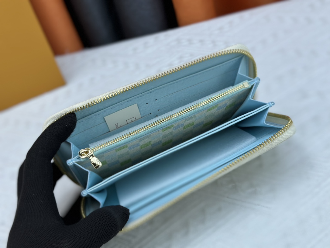 Designer Monogram  Damiericious Zippie Wallet Damier Canvas Wallet-Blue Plaid Wallet - Gorchic - $55.99