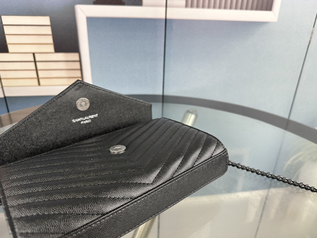 Lady Designer Fashion Cassandre Envelope - Black - Gorchic - $119.99