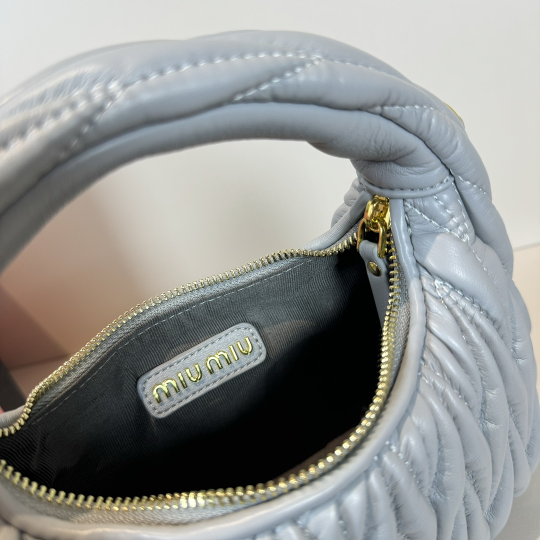 MU Wander matelassé nappa leather hobo bag handbag - Bag - Gorchic - $114.99