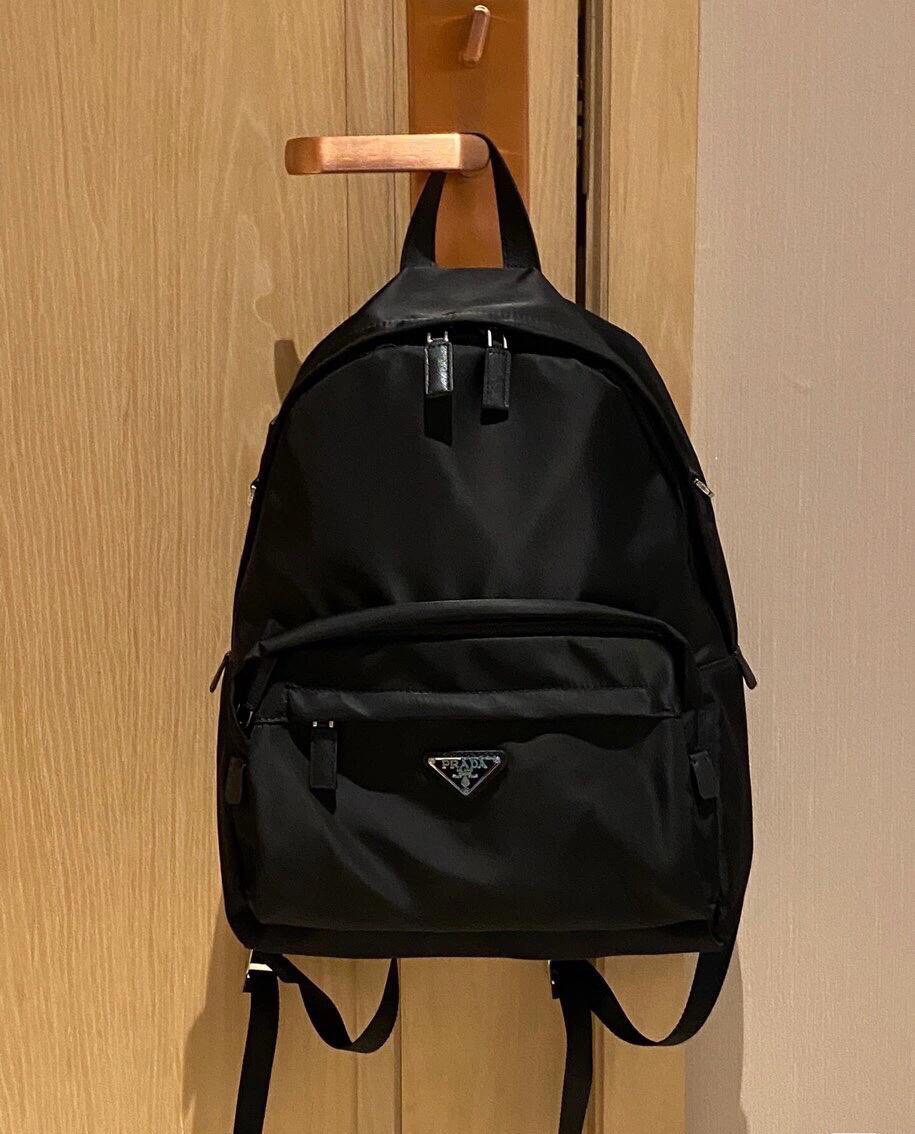 Saffiano texture Tessuto Saffiano Backpack Black Schoolbag - Gorchic - $132.99