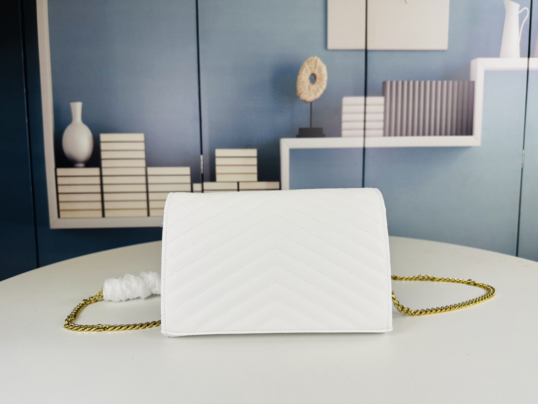 Lady Designer Fashion Cassandre Envelope - White - Gorchic - $119.99