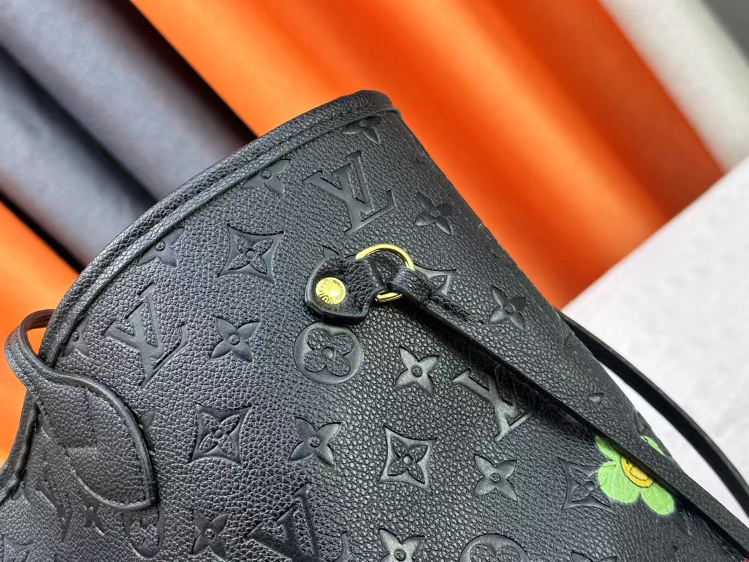 Designer Monogram  x TM Neverfull MM - Gorchic - $119.99