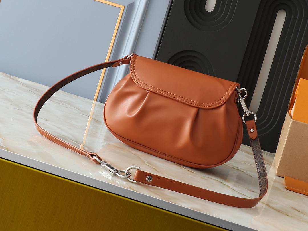 Designer Monogram Sunset Caramel Handbag - Gorchic - $138.99