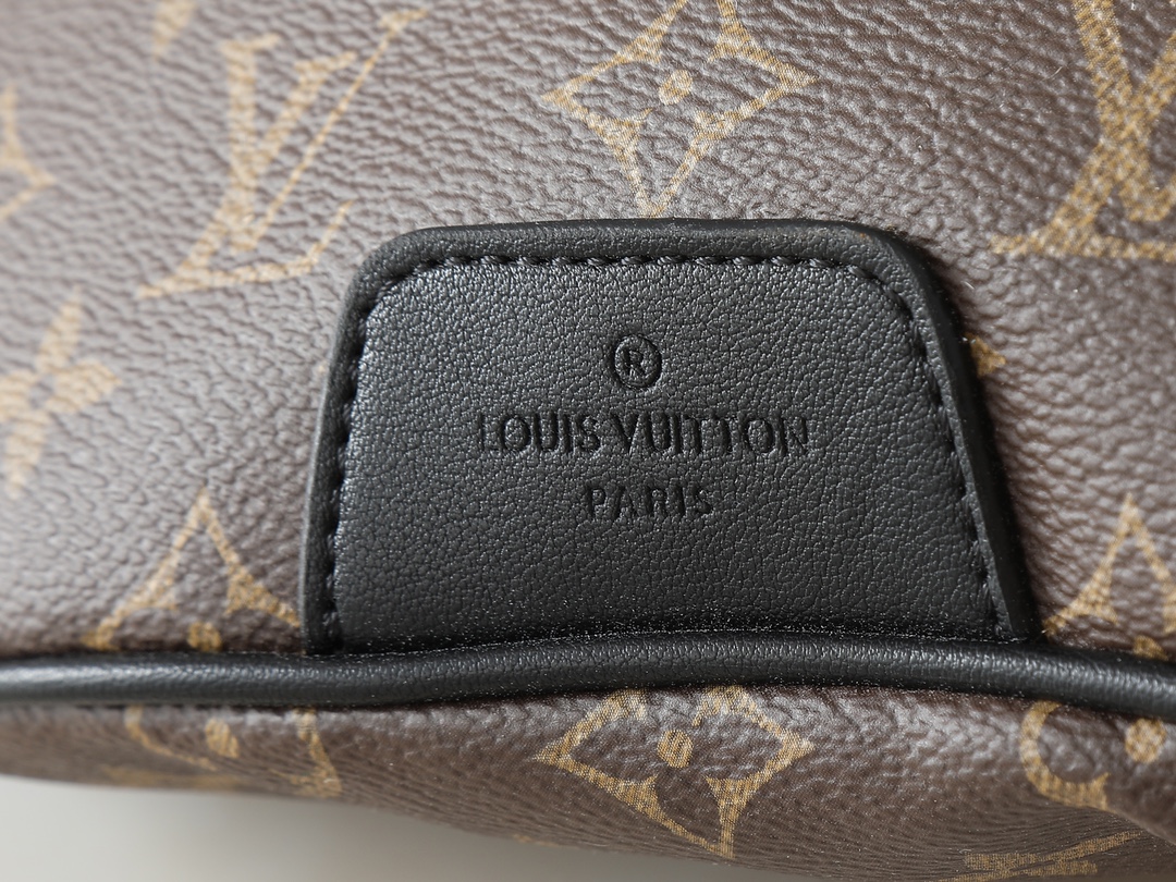 Designer Monogram Discovery Bum Bag - Old Fashioned Bags - Gorchic - $123.99