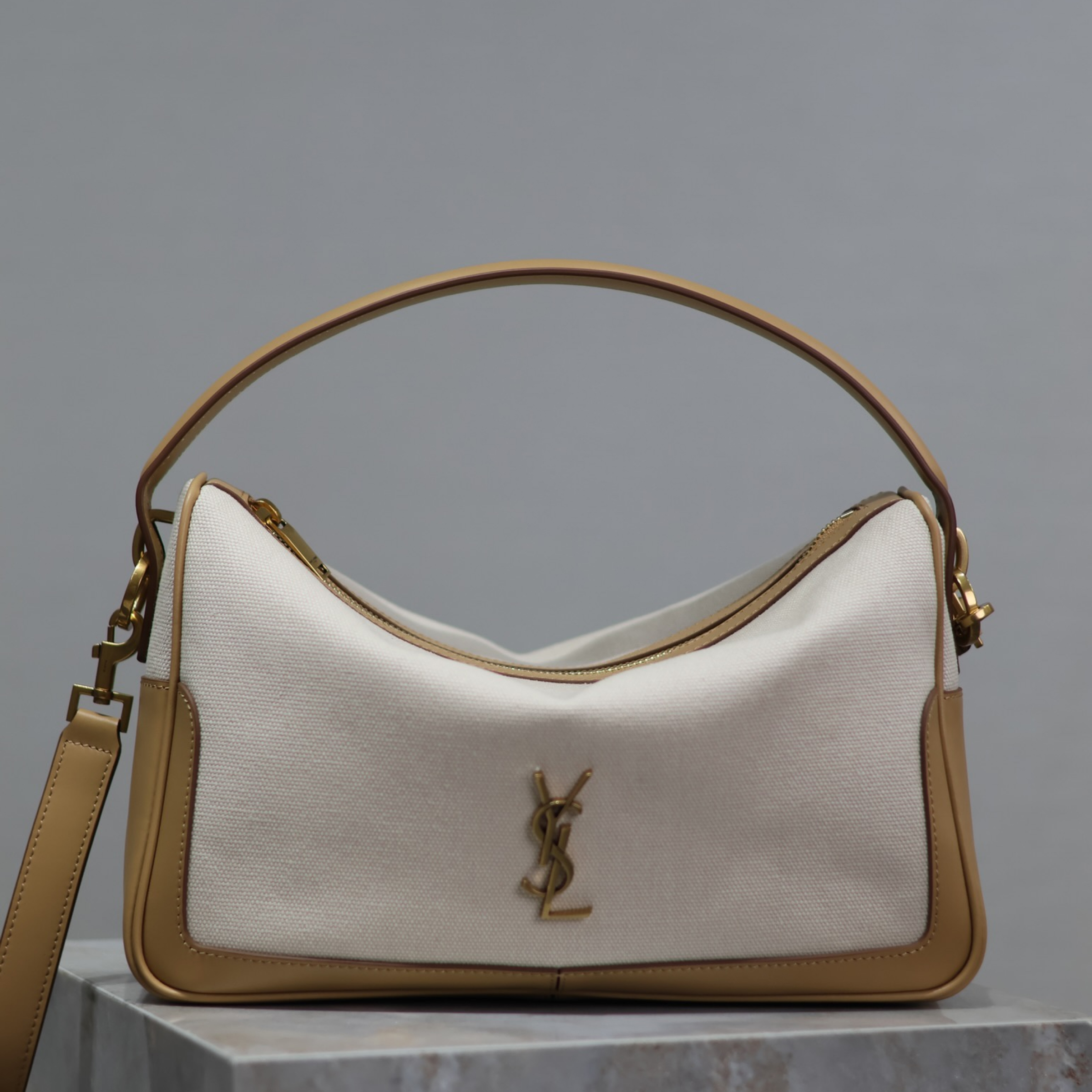 Lady Designer Camera Supple Bag-White Bag - Gorchic - $141.99