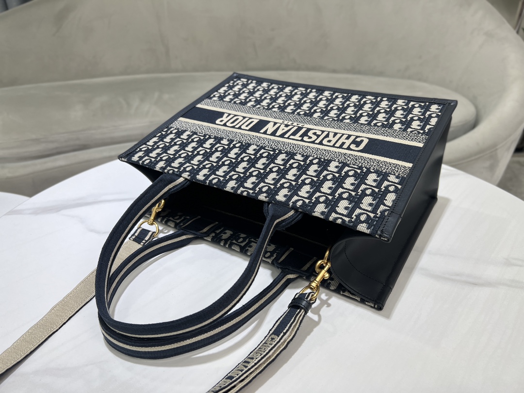 D Inspired Book Tote Large Handbag - Bag - Gorchic - $201.99