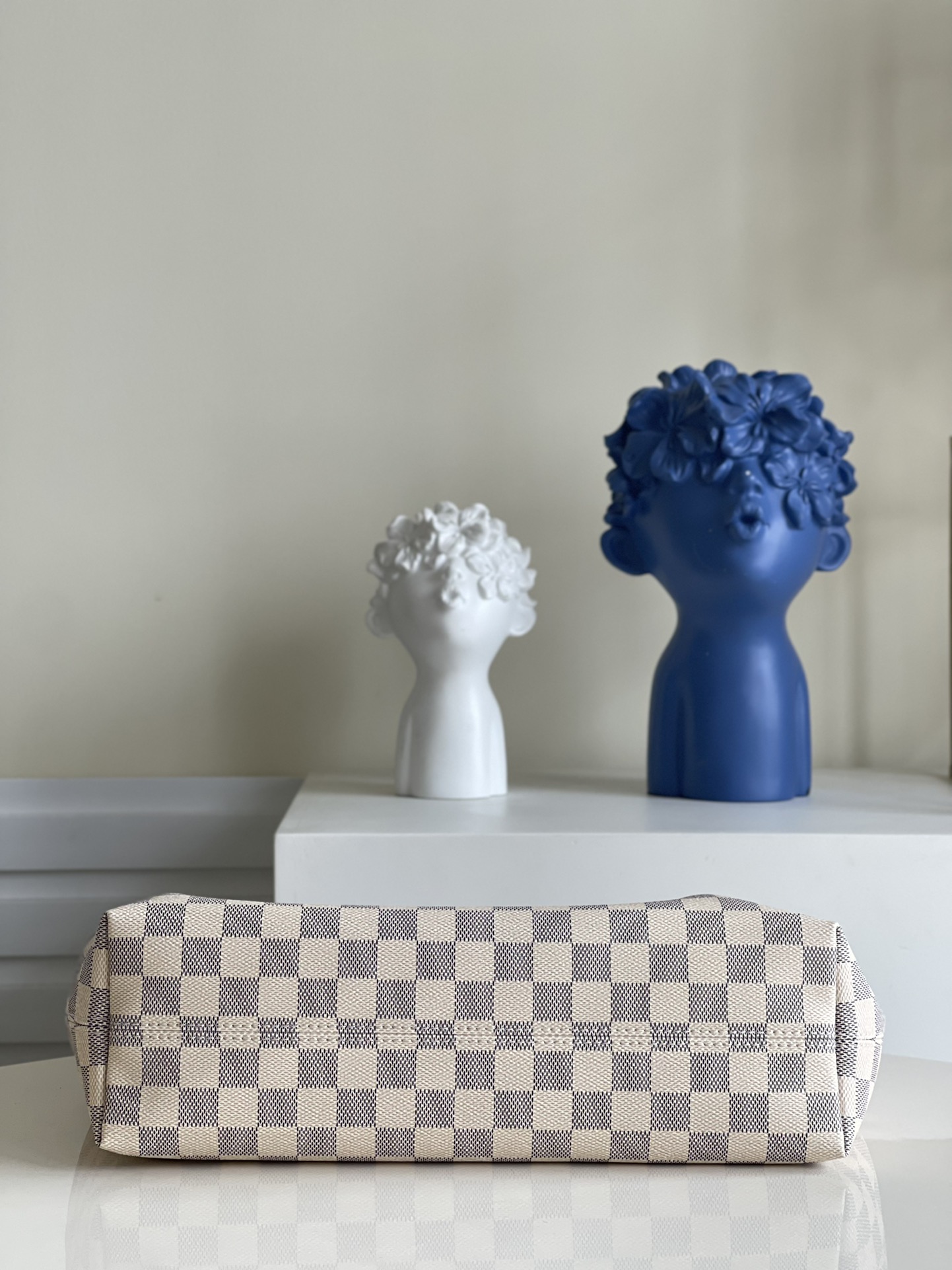 Designer Monogram Graceful PM Damier Azur Canvas Shoulder Bag - Gorchic - $116.99