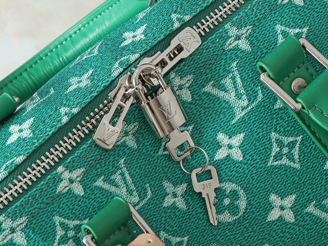 Designer Monogram Keepall Bandoulière 50 Green Distressed Leather- Bag - Gorchic - $165.99