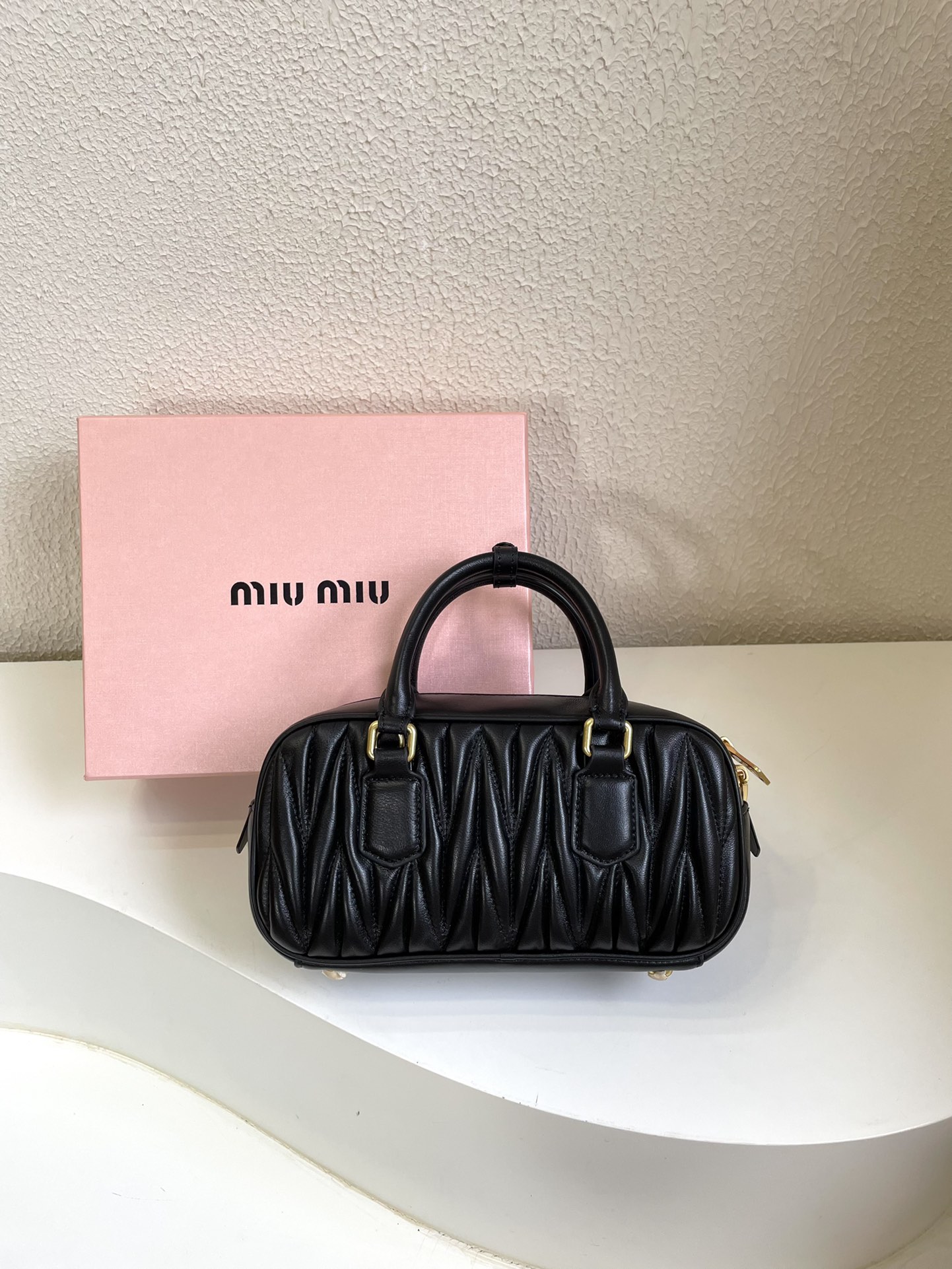 MU Arcadie matelassé nappa leather bag Black S-wide Size - Bag - Gorchic - $131.99
