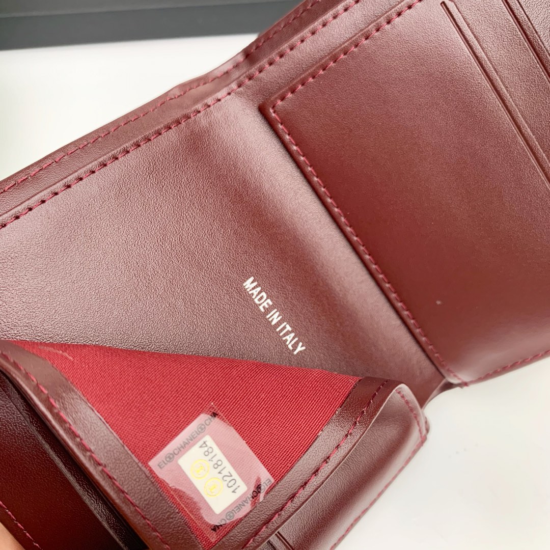 CC Inspired Flap Compact Wallet Quilted Caviar Gold-tone Black - Gorchic - $85.99