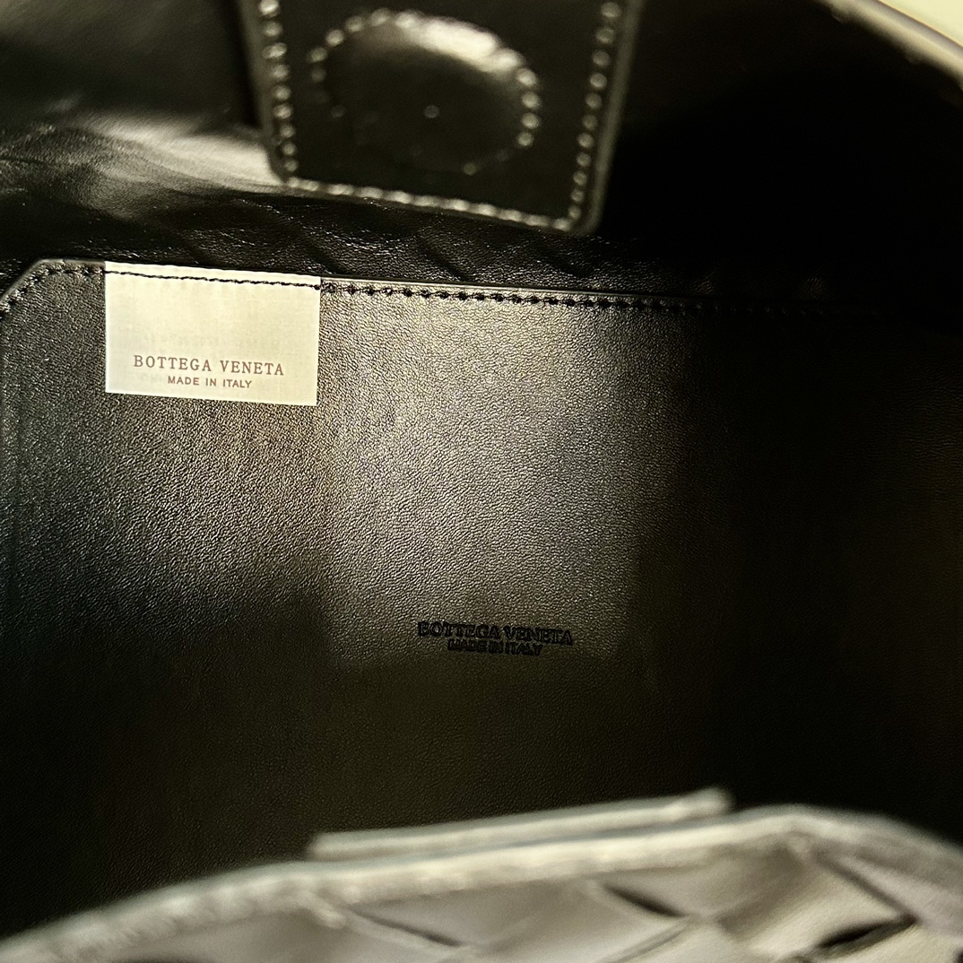 BV Small Parachute-Black - Bag - Gorchic - $164.99