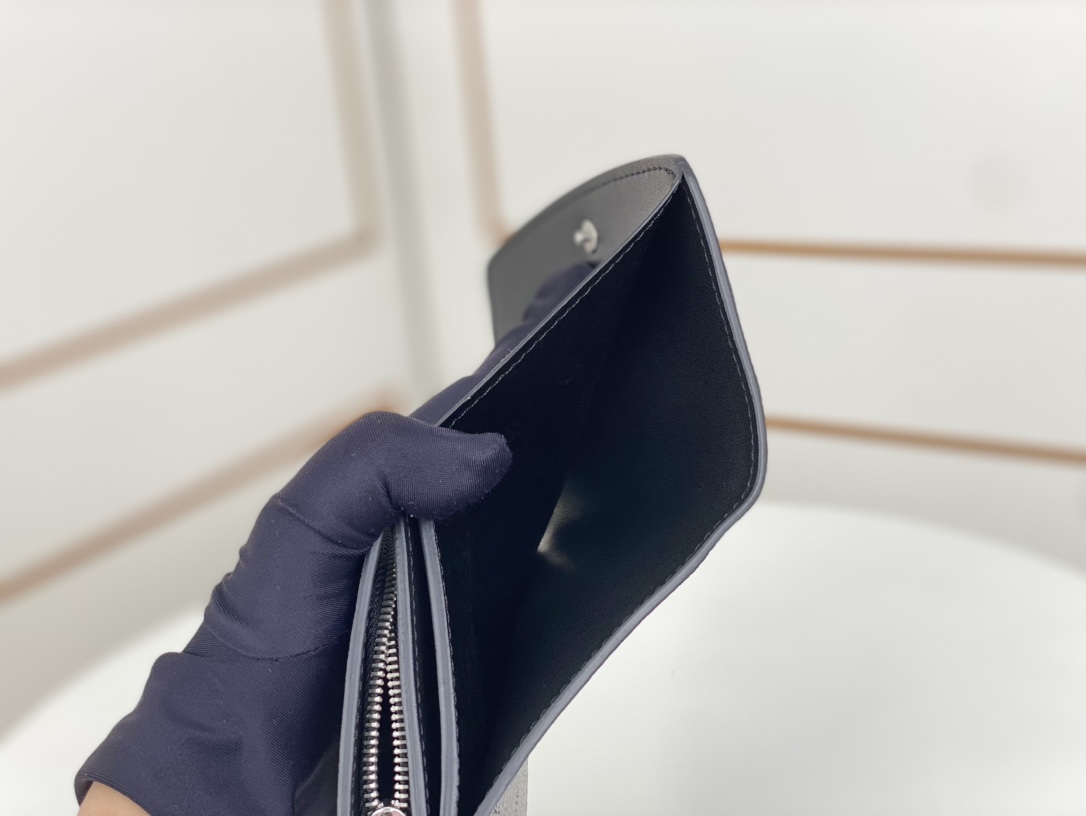 Designer Monogram Wallet - Gorchic - $95.99