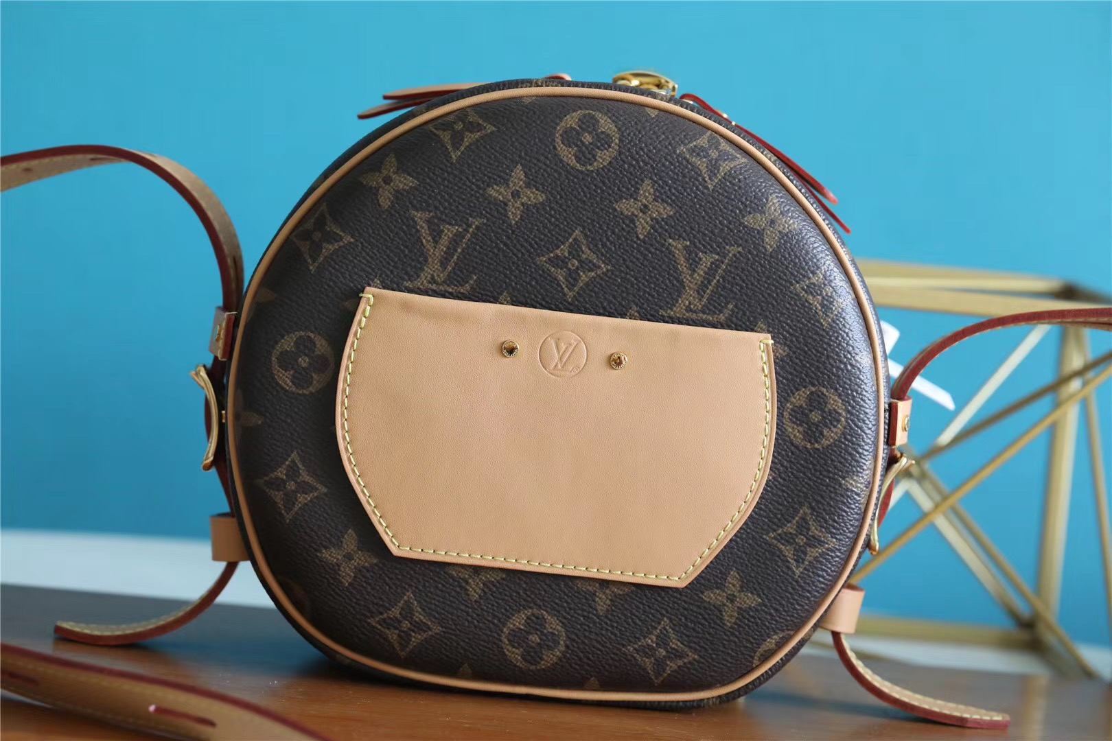 Designer Monogram  Boite Chapeau Souple MM Bag - Gorchic - $124.99