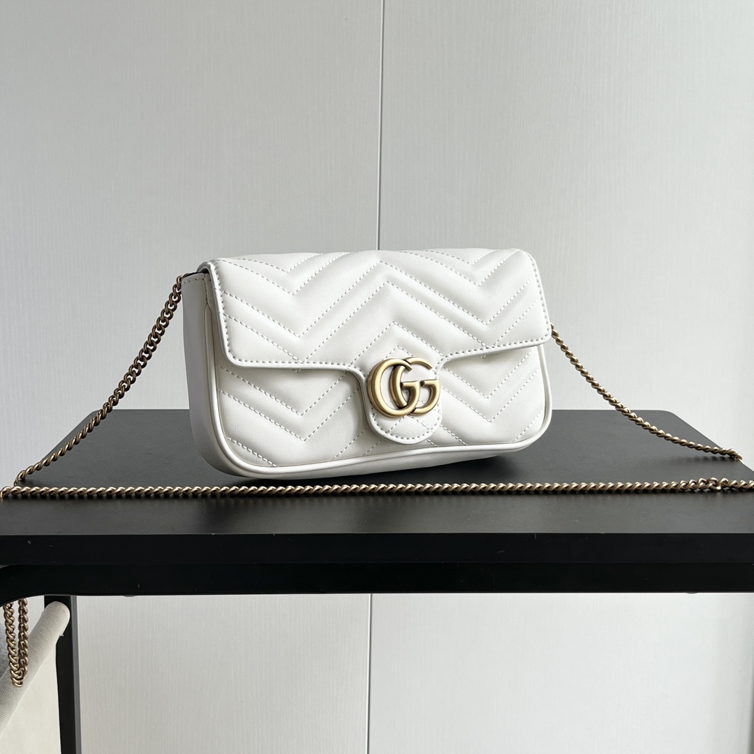 Double-G GG Marmont matelassé leather super mini bag - Gorchic - $129.99