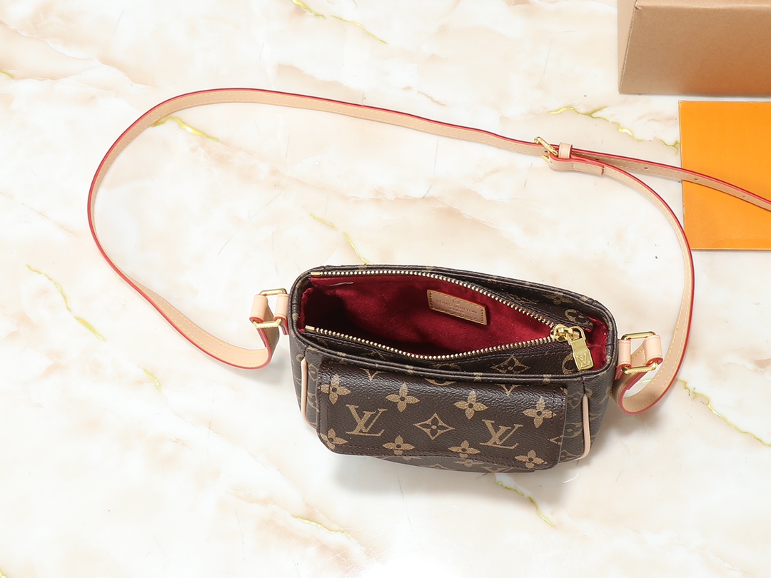 Designer Monogram Viva Cite crossbody bag - Gorchic - $117.99