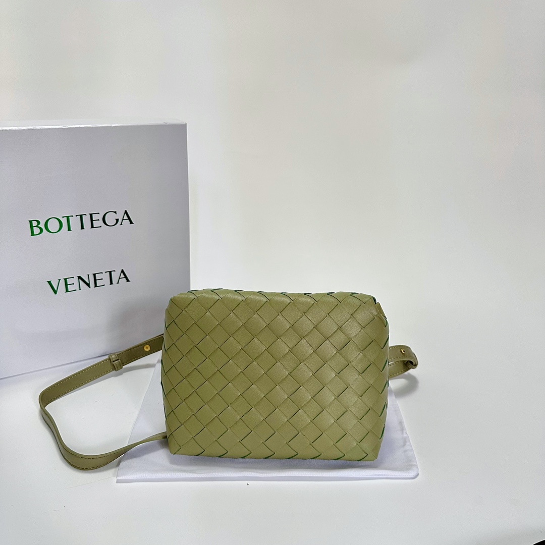 BV Small Parachute-Green - Bag - Gorchic - $164.99