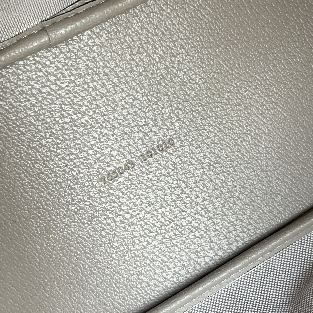 Double-G Ophidia Large Tote Bag - Oatmeal Bag - Gorchic - $135.99