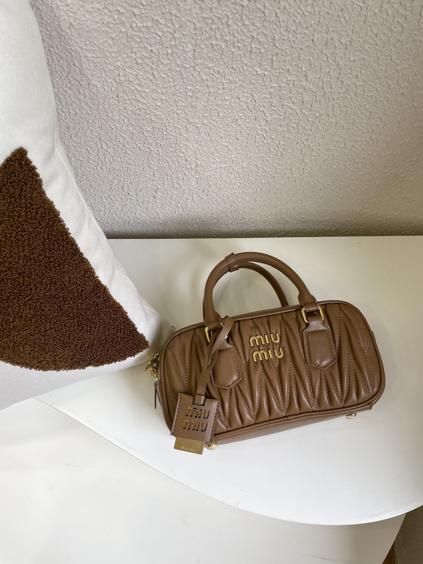 MU Arcadie matelassé nappa leather bag Brown S-wide Size - Bag - Gorchic - $131.99