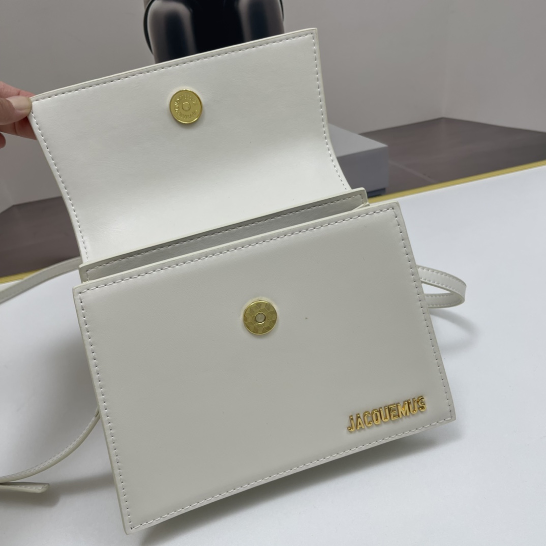 Jac Le Chiquito Noeud Tote Bag - Gorchic - $91.99