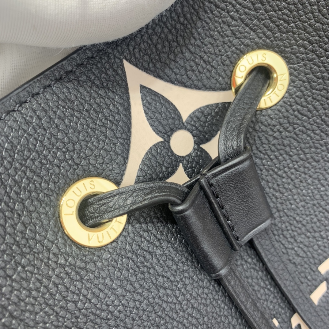 Designer Monogram  NeoNoe MM Bucket Bag - Gorchic - $121.99