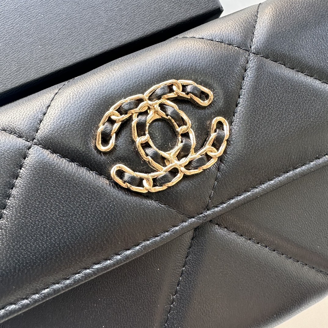 CC Inspired Chain Shoulder Crossbody Small Bag - Black Plain Bag - Gorchic - $109.99