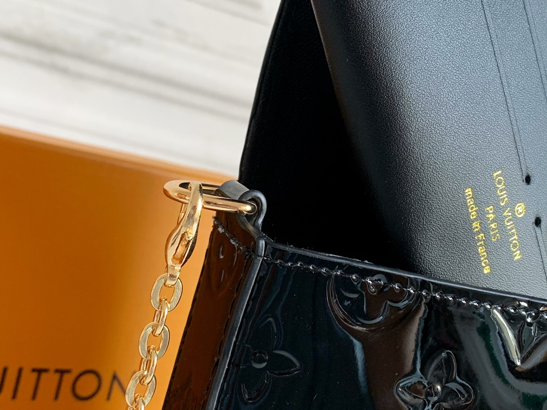 Designer Monogram  Felicie Pochette Monogram Vernis - Bag - Gorchic - $82.99