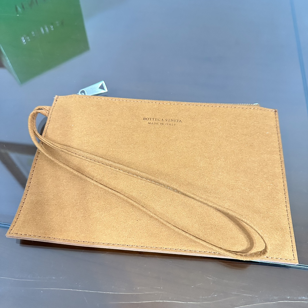 BV Medium Arco Leather Tote Bag- Brown - Bag - Gorchic - $180.99