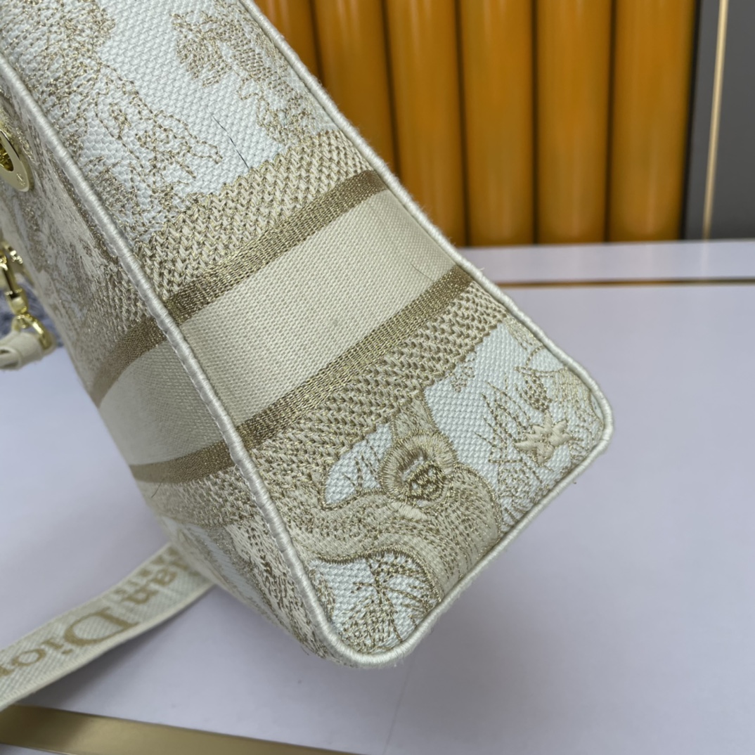 D Inspired The LADY D-LITE Bag - Gorchic - $203.99