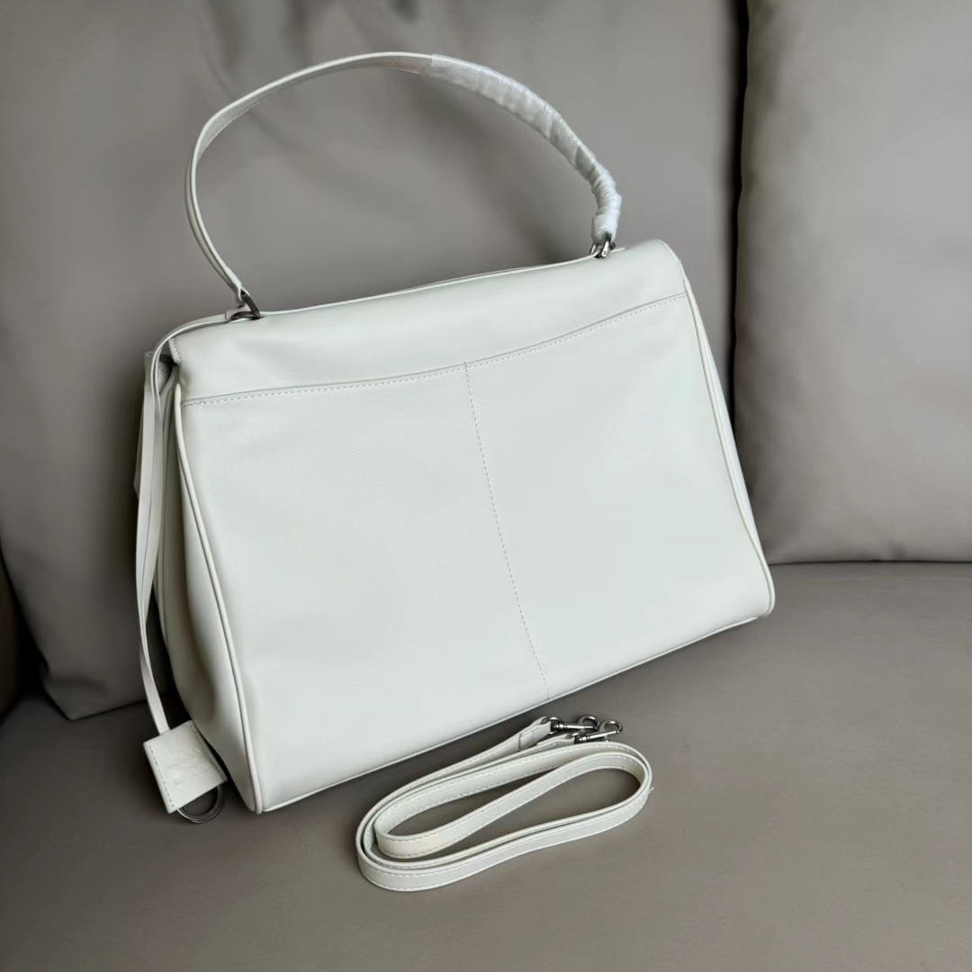 Hourglass iconic Rodeo leather shoulder bag in green and aged-sliver hardware Multiple Size - Bag - Gorchic - $169.99