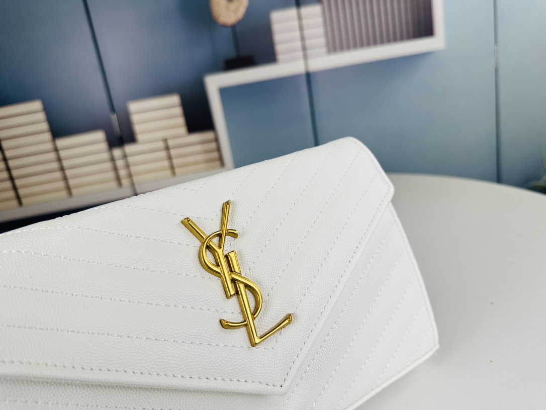 Lady Designer Fashion Cassandre Envelope - White - Gorchic - $119.99