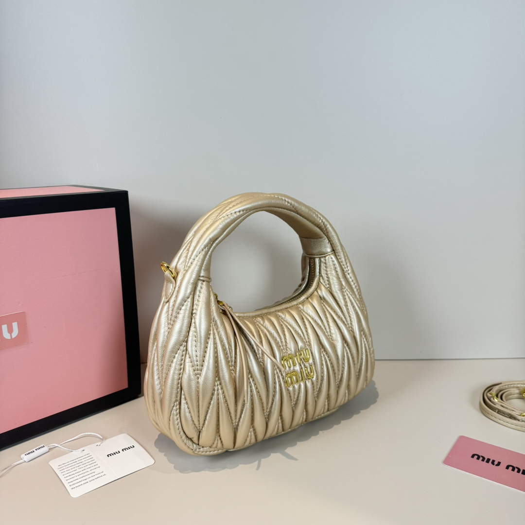 MU Wander matelassé nappa leather hobo bag handbag - Bag - Gorchic - $114.99