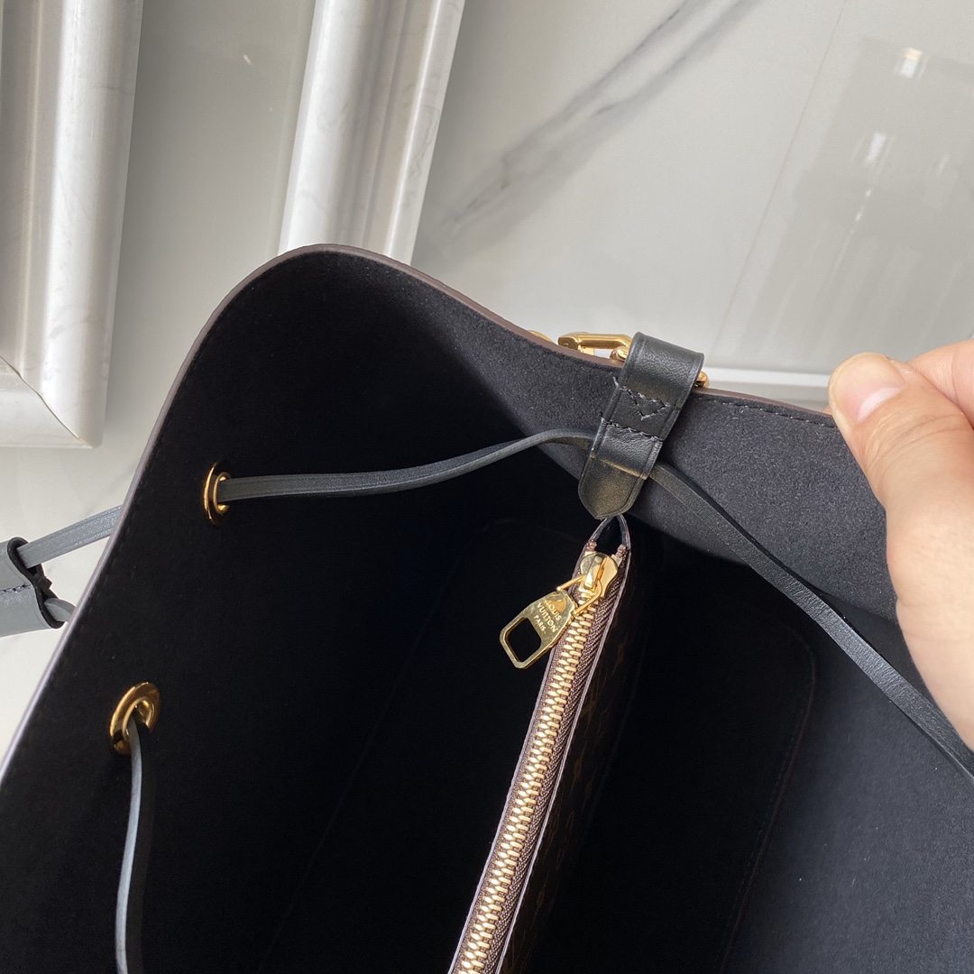 Designer Monogram  NeoNoe MM Bucket Bag - Gorchic - $110.99