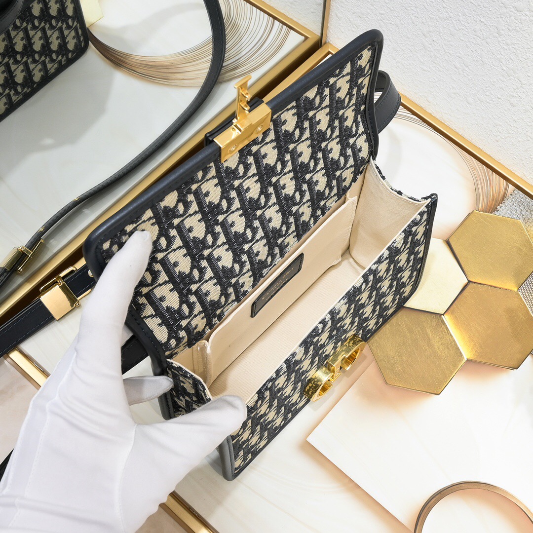 D Inspired Oblique 30 Montaigne Flap Bag - Gorchic - $134.99