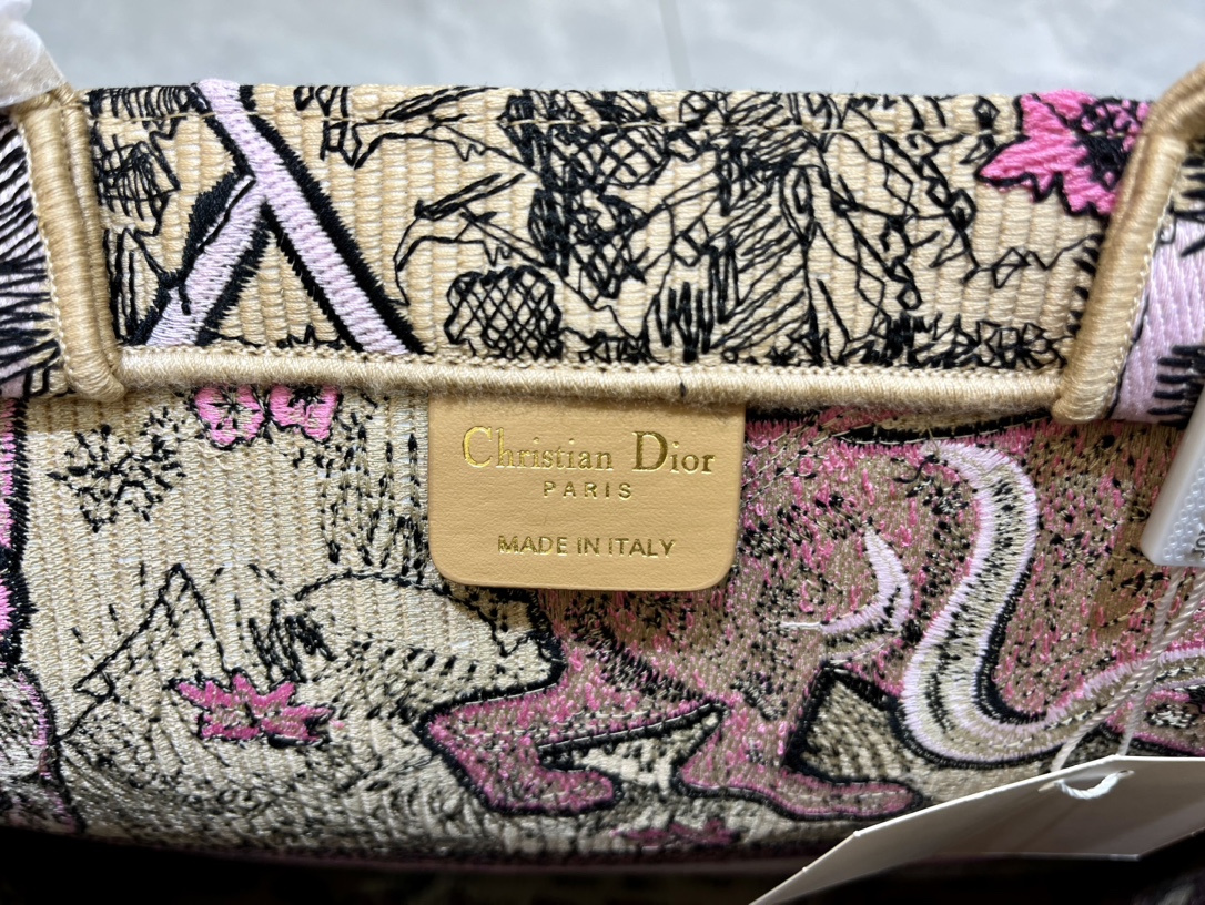 D Inspired Book Tote - Large - Bag - Gorchic - $176.99