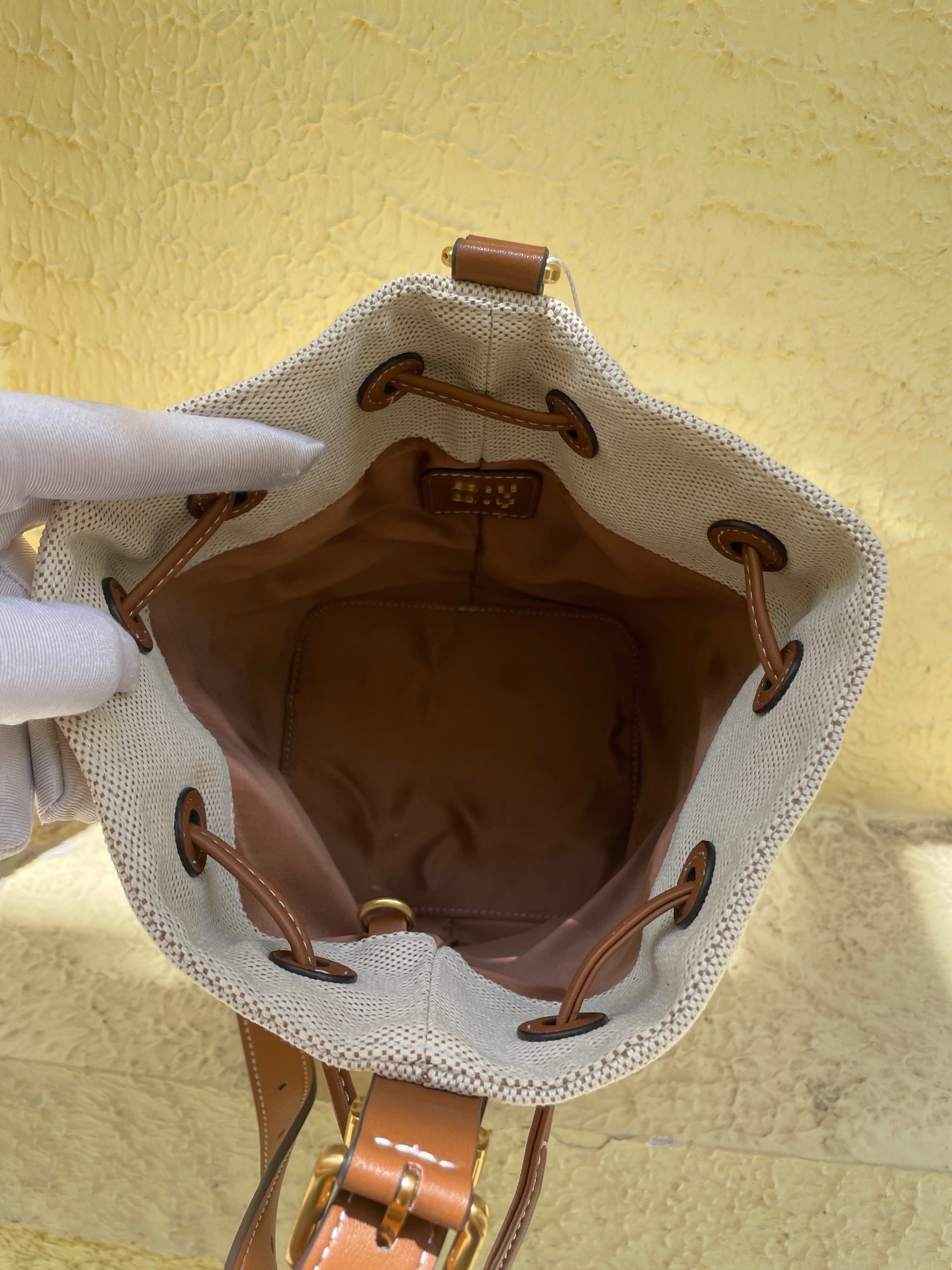 MU Leather bucket bag-White - Bag - Gorchic - $119.99