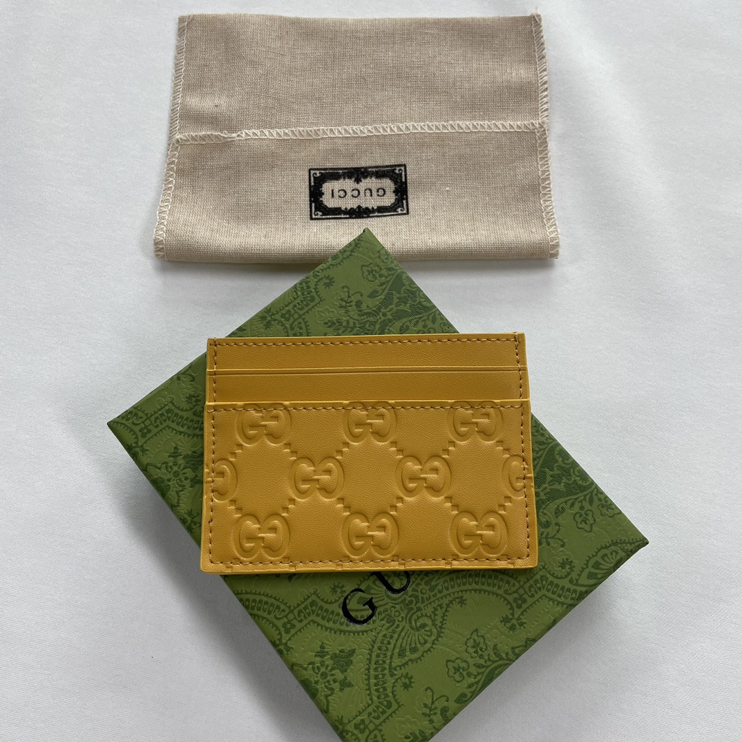 Double-G GG rubber-effect card case yellow-wallet - Gorchic - $35.99