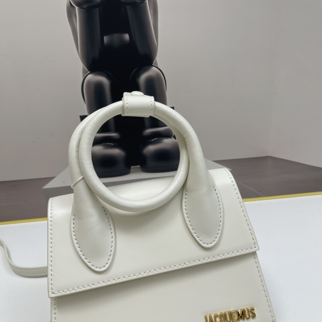 Jac Le Chiquito Noeud Tote Bag - Gorchic - $91.99