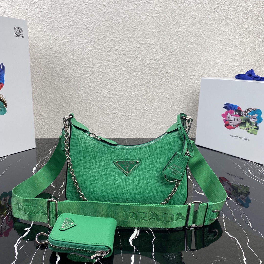 Saffiano texture Re-Edition 2005 Saffiano Leather Bag - Gorchic - $103.99