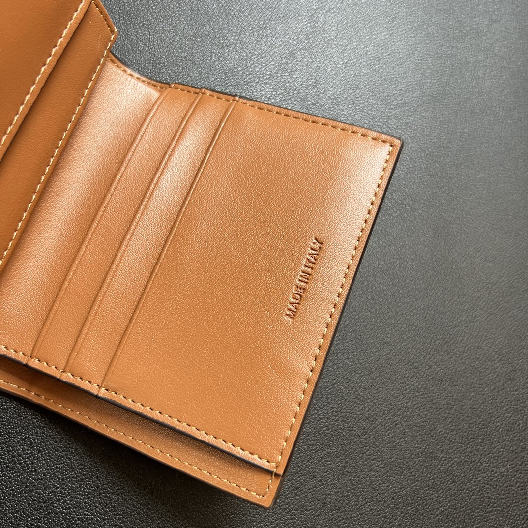 CL Arcadia Tri-Fold Black Leather Wallet- Brown Leather Wallet - Gorchic - $55.99