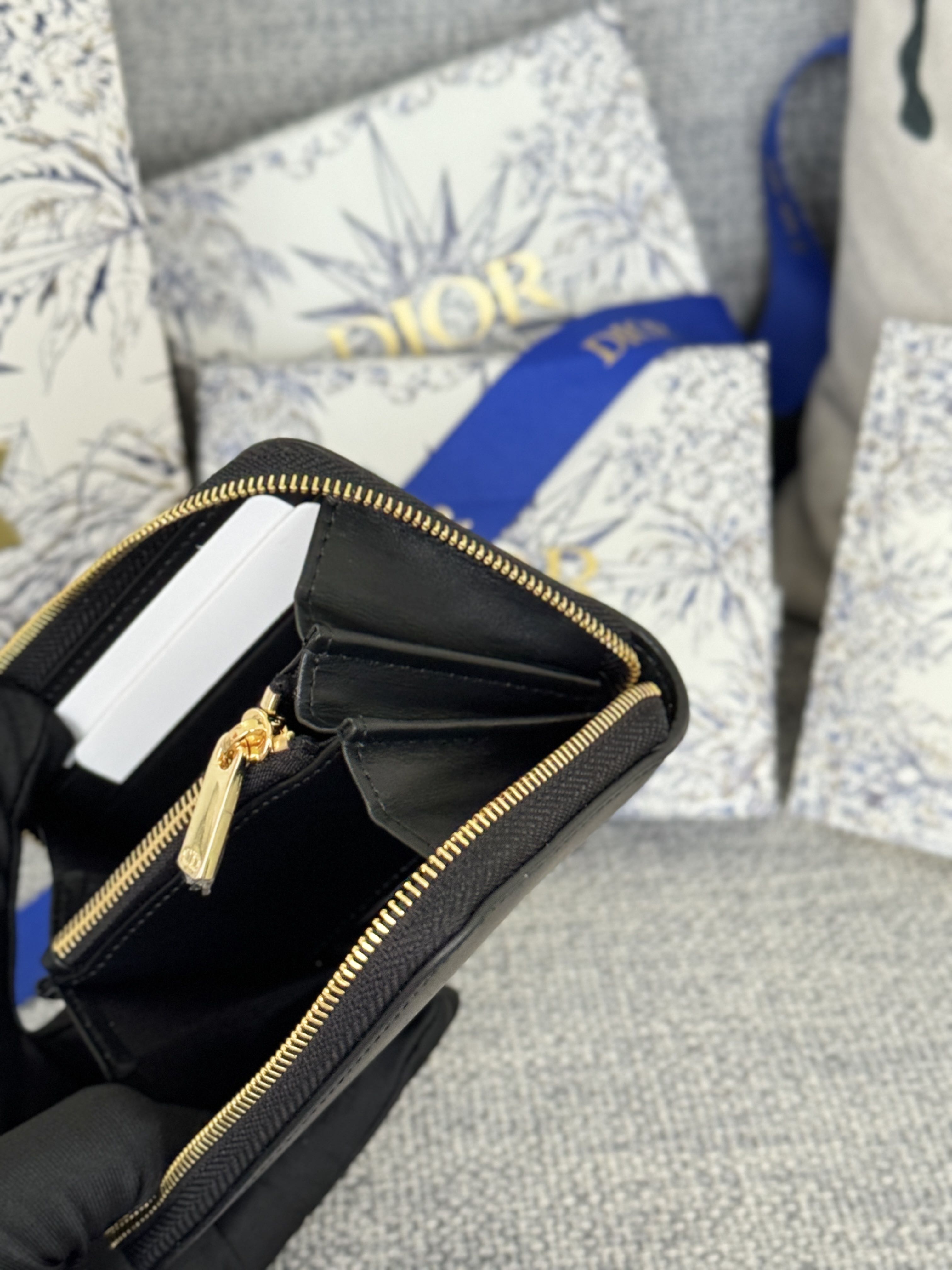 D Inspired  Montaigne Voyageur Wallet-Black Gold Wallet - Gorchic - $52.99