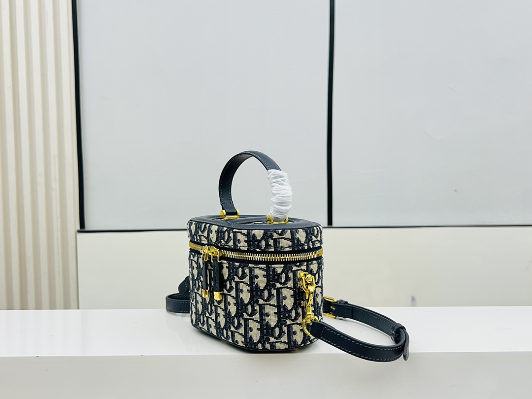 D Inspired SMALL CD SIGNATURE VANITY CASE - Bag - Gorchic - $157.99