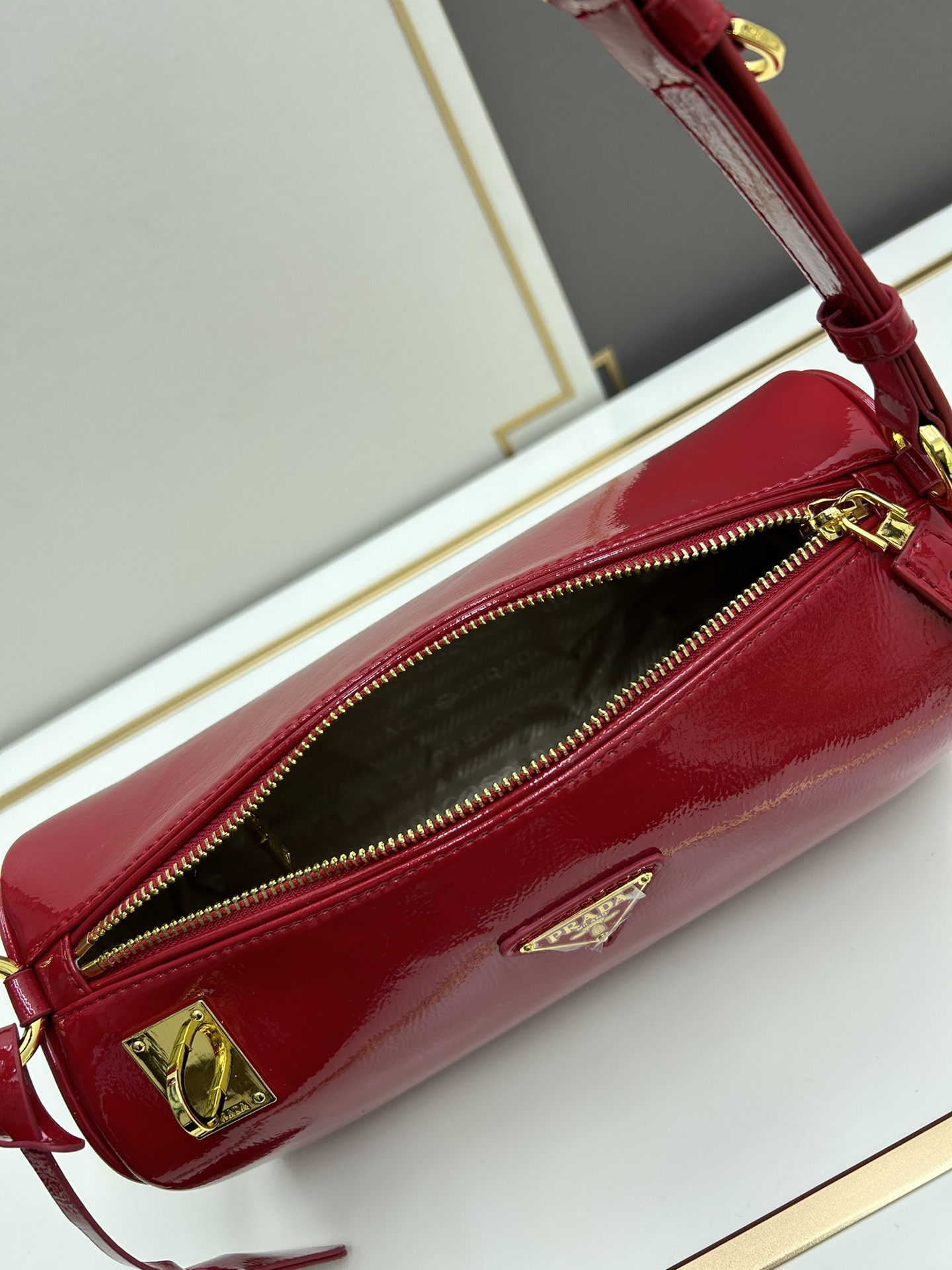 Saffiano texture Aimée Suede Shoulder Red Bag - Gorchic - $186.99