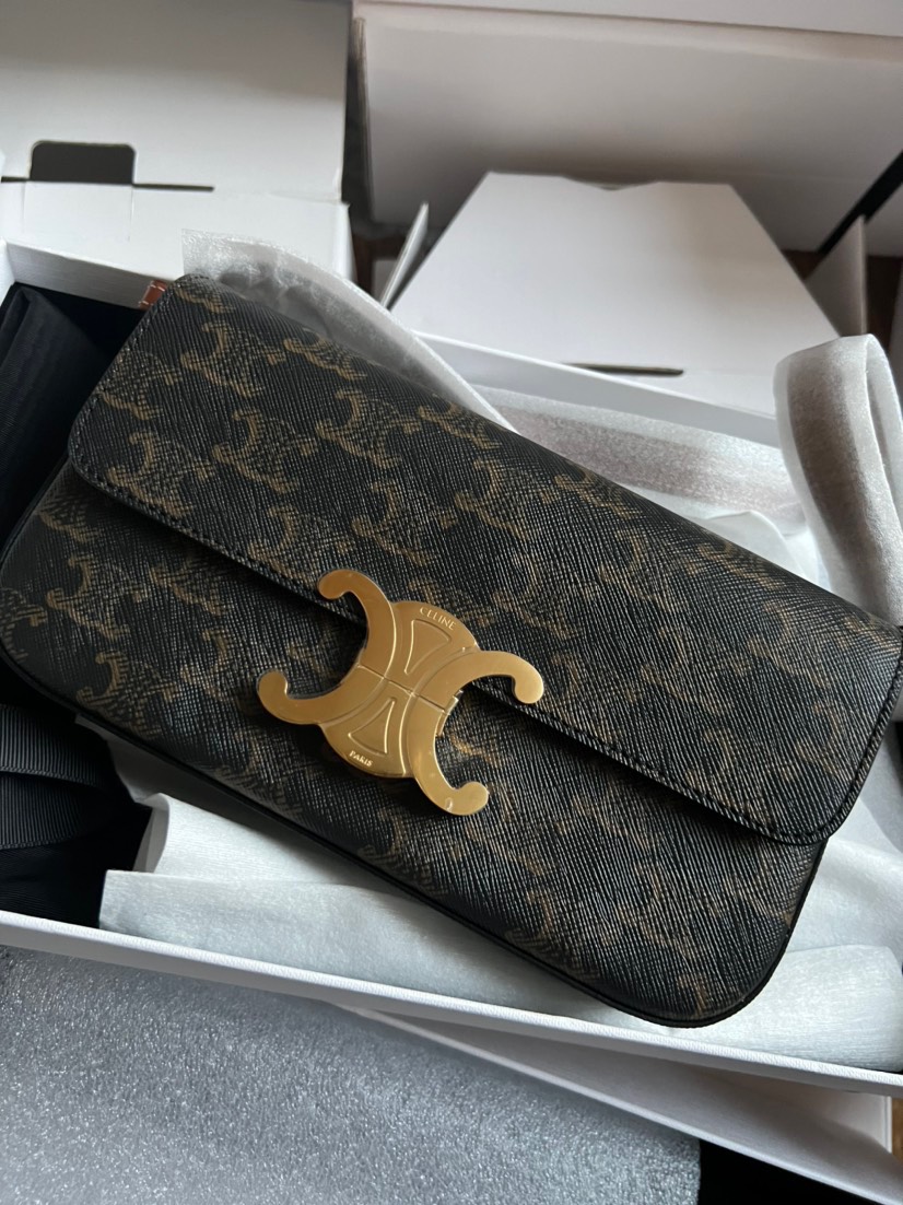 CL shoulder bag claude calfskin - Bag - Gorchic - $129.99