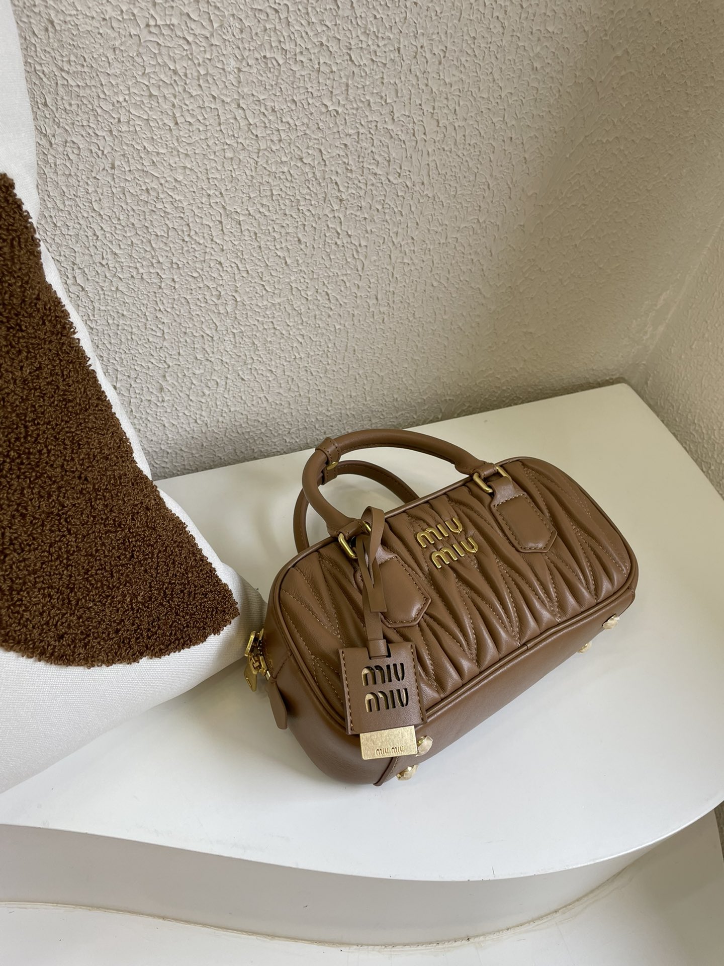 MU Arcadie matelassé nappa leather bag Brown S-wide Size - Bag - Gorchic - $131.99